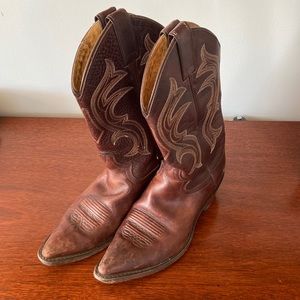 Justin cowboy boots